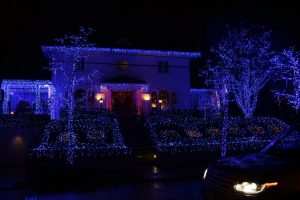 Luces de Navidad en el New Jersey residencial