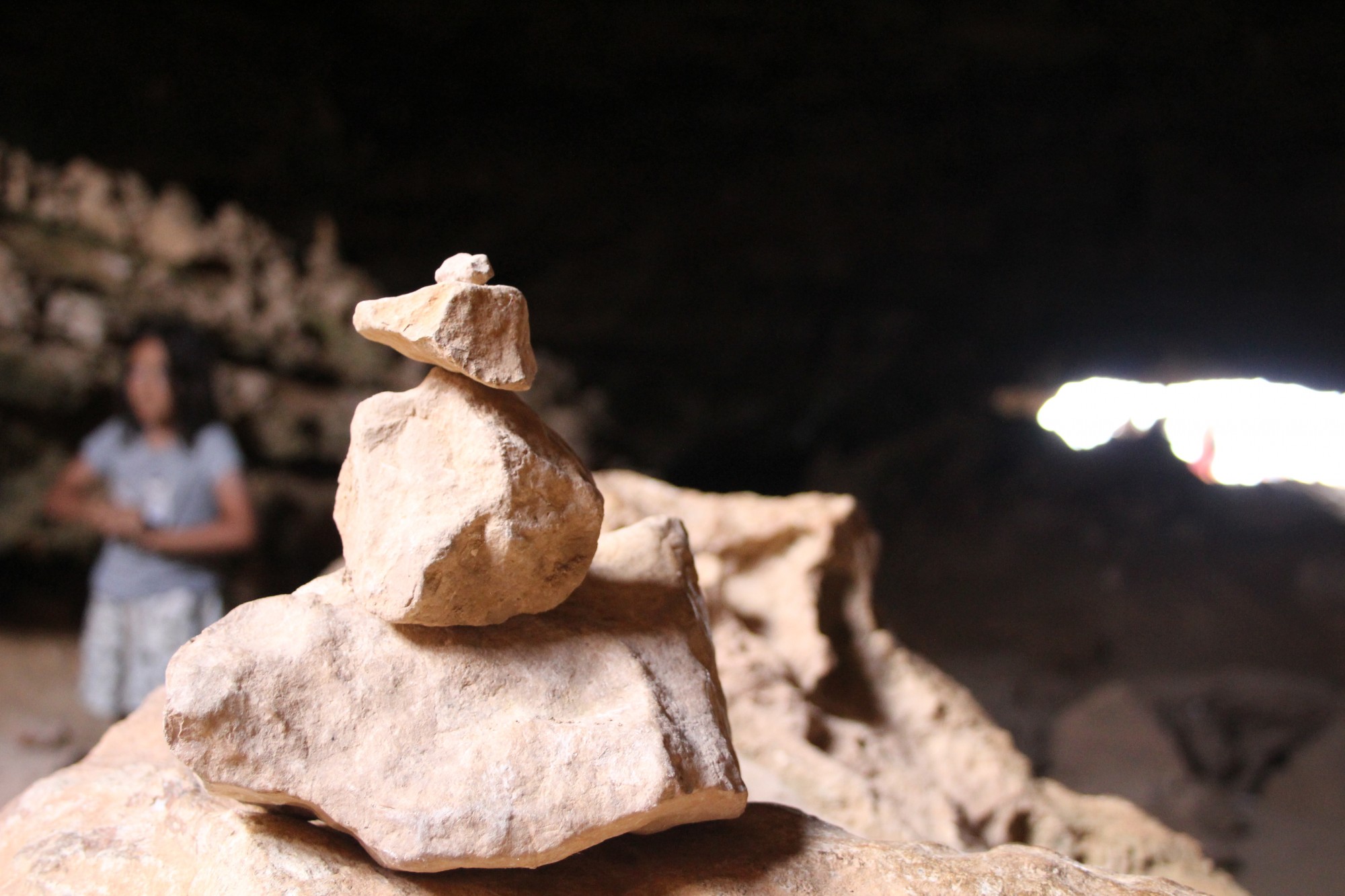 En el interior de las cuevas del cap de Babaria